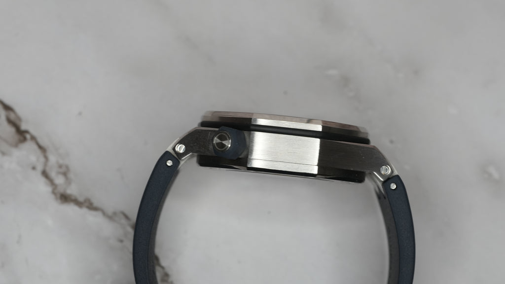 Audemars Piguet Royal Oak Offshore Diver - 15710ST.OO.A027CA.01