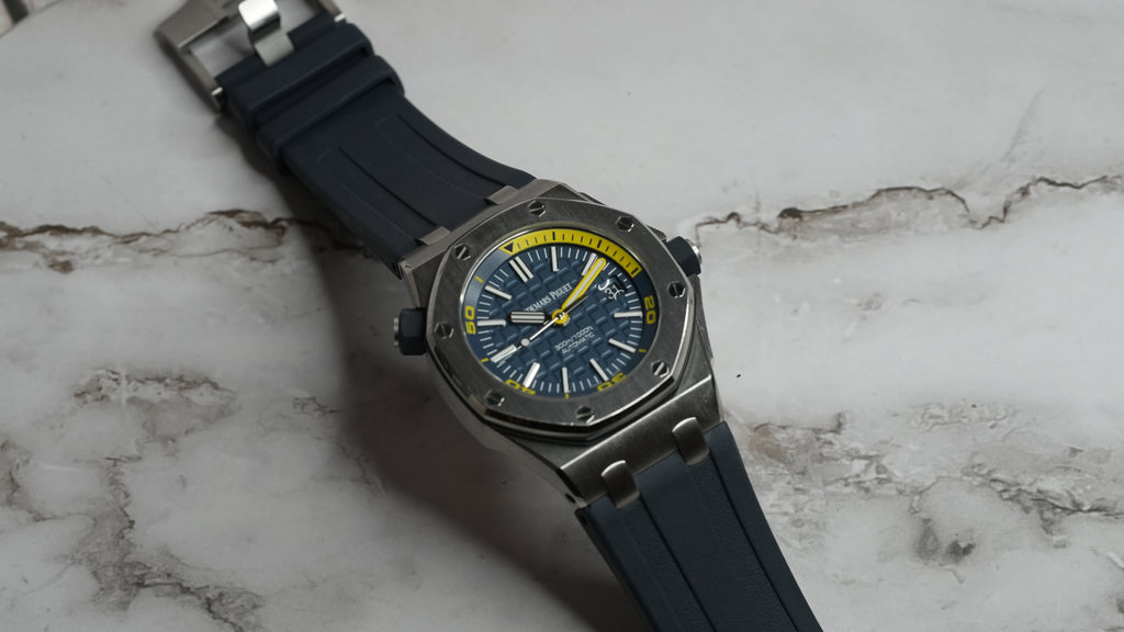 Audemars Piguet Royal Oak Offshore Diver - 15710ST.OO.A027CA.01