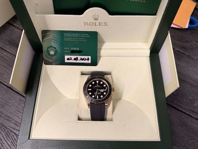 Rolex Yacht-Master 42 226658 – 18k Yellow Gold – Full Set